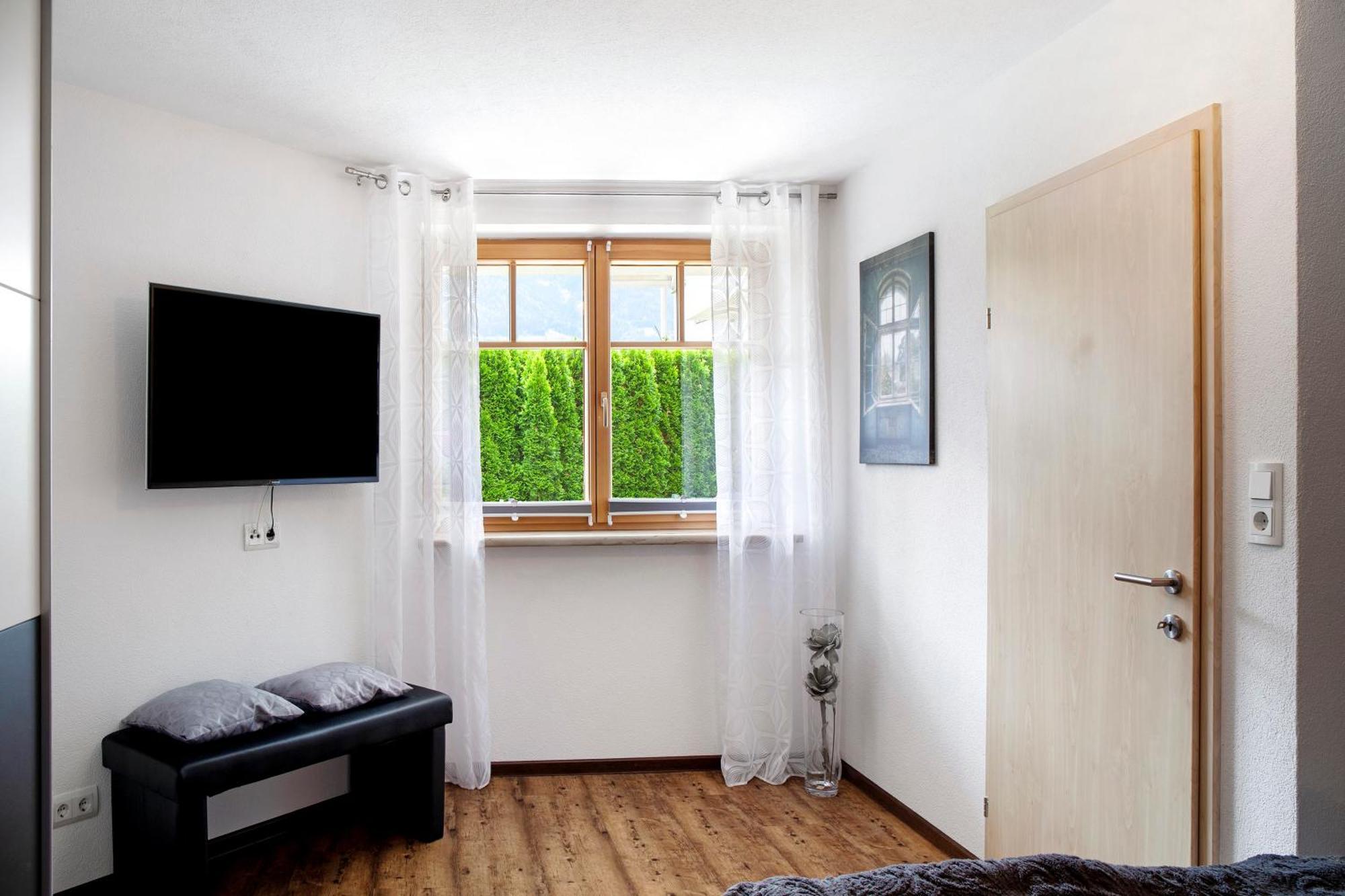 Mosers Ferienwohnung Am Sonnenhang Jenbach Exteriör bild